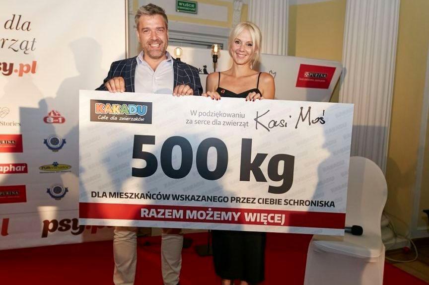 Kakadu pomaga zwierzętom
