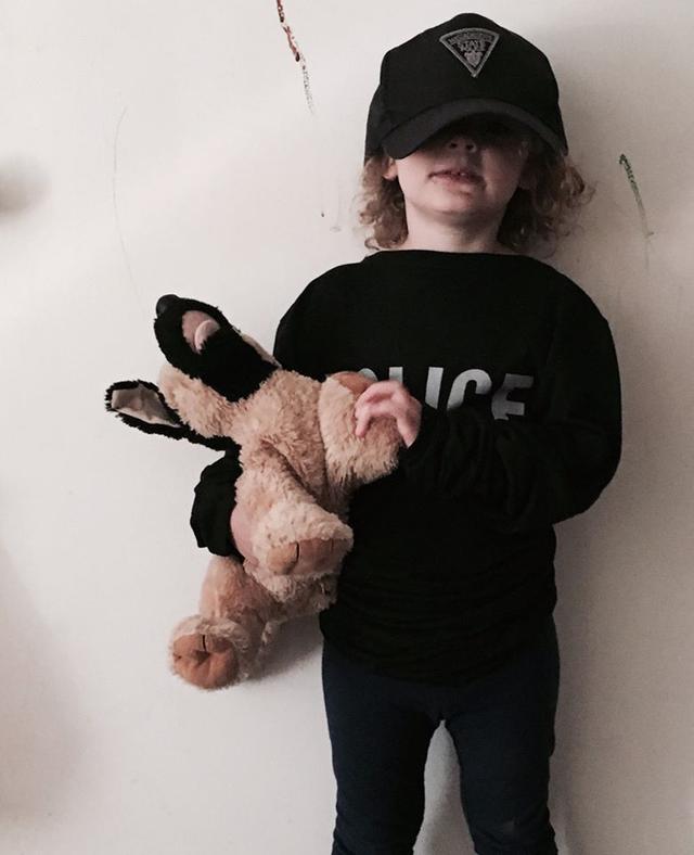 girl_k-9_003.jpg
