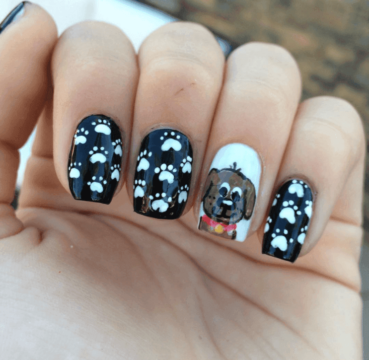 manicure z psim motywem"