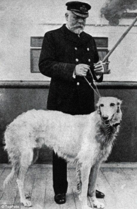 Kapitan Titanica Edward Smith ze swoim psem